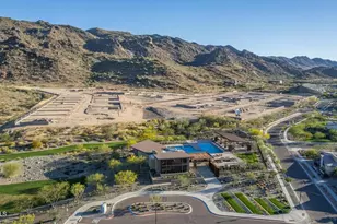 9816 S 11th Pl, Phoenix, AZ 85042 - Photo 3