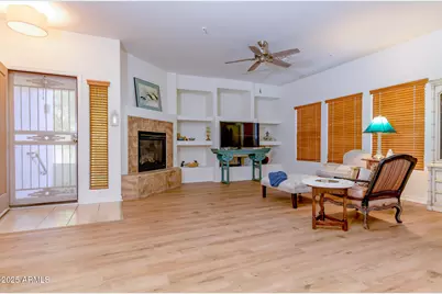 16800 E El Lago Boulevard #2063, Fountain Hills, AZ 85268 - Photo 9