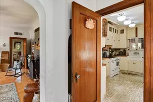 922 W Willetta St, Phoenix, AZ 85007 - Photo 11