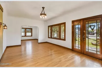 922 W Willetta Street, Phoenix, AZ 85007 - Photo 9