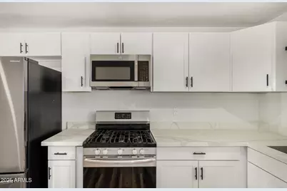 903 E Amelia Avenue, Phoenix, AZ 85014 - Photo 11