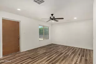 903 E Amelia Ave, Phoenix, AZ 85014 - Photo 7