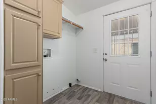 2120 E Bluefield Ave, Phoenix, AZ 85022 - Photo 17