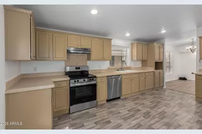 2120 E Bluefield Avenue #108, Phoenix, AZ 85022 - Photo 15