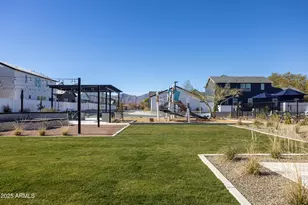 9117 N 181st Ave, Waddell, AZ 85355 - Photo 11