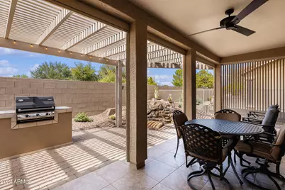 20500 N Big Dipper Drive, Maricopa, AZ 85138 - Photo 17