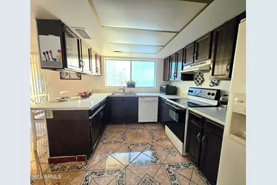 3515 E Campo Bello Drive, Phoenix, AZ 85032 - Photo 7