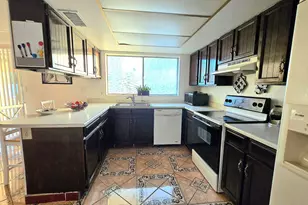 3515 E Campo Bello Dr, Phoenix, AZ 85032 - Photo 7