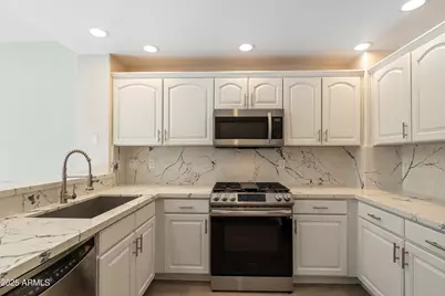 19700 N 76th Street #2105, Scottsdale, AZ 85255 - Photo 15