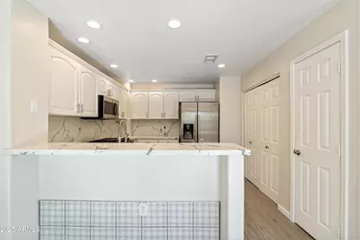 19700 N 76th Street #2105, Scottsdale, AZ 85255 - Photo 11
