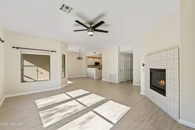 19700 N 76th Street #2105, Scottsdale, AZ 85255 - Photo 7