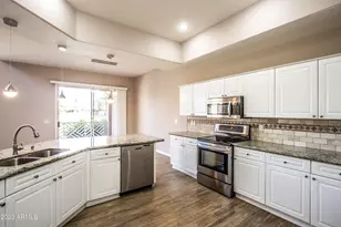 3800 S Cantabria Cir, Chandler, AZ 85248 - Photo 15