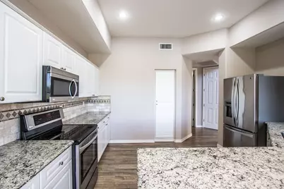 3800 S Cantabria Circle #1048, Chandler, AZ 85248 - Photo 13