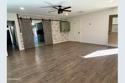 2816 N 33rd Place, Phoenix, AZ 85008 - Photo 7