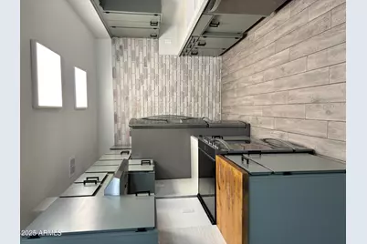 2816 N 33rd Place, Phoenix, AZ 85008 - Photo 3