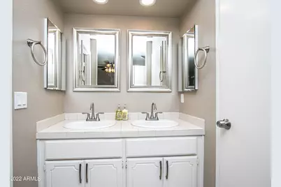 626 W 14th Street, Tempe, AZ 85281 - Photo 23