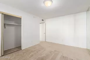 2128 E Villa Ct, Tempe, AZ 85282 - Photo 15