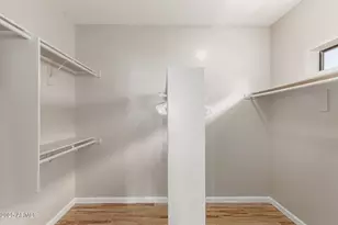 8632 S 10th Ln, Phoenix, AZ 85041 - Photo 13