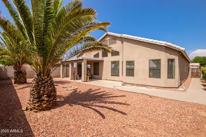 8632 S 10th Lane, Phoenix, AZ 85041 - Photo 25