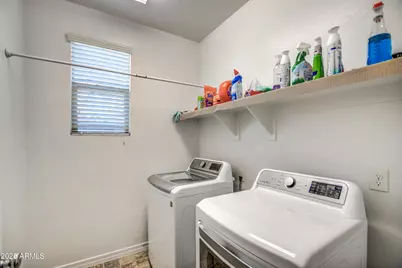 2842 E Fraktur Road, Phoenix, AZ 85040 - Photo 33