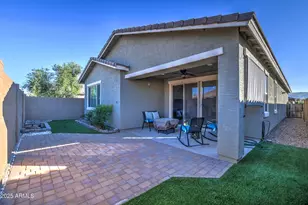 2842 E Fraktur Rd, Phoenix, AZ 85040 - Photo 13