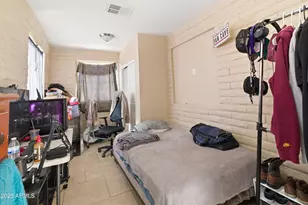 10428 W Calle De Plata St, Phoenix, AZ 85037 - Photo 25