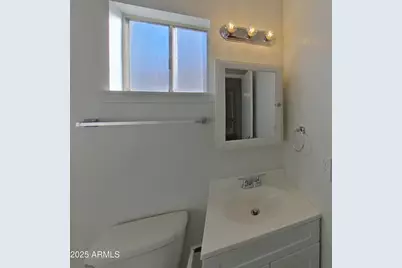 1013 W Anderson Drive, Phoenix, AZ 85023 - Photo 13
