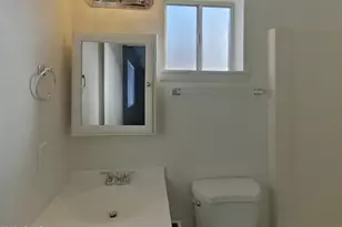 1013 W Anderson Dr, Phoenix, AZ 85023 - Photo 9