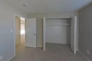 1013 W Anderson Dr, Phoenix, AZ 85023 - Photo 7