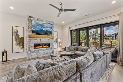 1810 E Magnolia Drive, Flagstaff, AZ 86005 - Photo 9