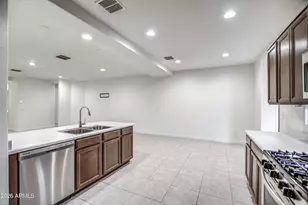 2229 W Dunbar Dr, Phoenix, AZ 85041 - Photo 11