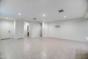 2229 W Dunbar Dr, Phoenix, AZ 85041 - Photo 7