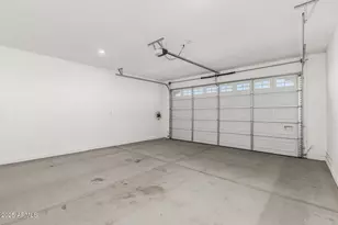 1229 E Maldonado Dr, Phoenix, AZ 85042 - Photo 27