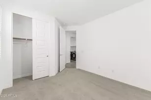 1229 E Maldonado Dr, Phoenix, AZ 85042 - Photo 23