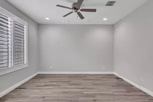 44529 N Sonoran Arroyo Ln, New River, AZ 85087 - Photo 11