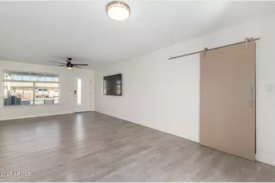 3329 E Palm Lane, Phoenix, AZ 85008 - Photo 7