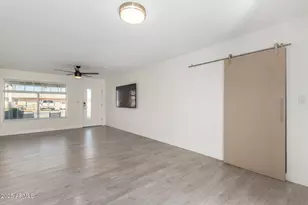 3329 E Palm Ln, Phoenix, AZ 85008 - Photo 7