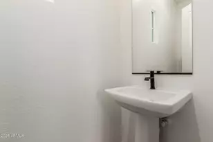 283 E Balsam Dr, Chandler, AZ 85286 - Photo 35