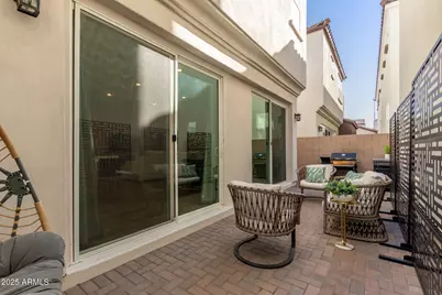 283 E Balsam Drive, Chandler, AZ 85286 - Photo 31