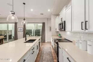 283 E Balsam Dr, Chandler, AZ 85286 - Photo 11