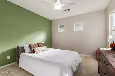 283 E Balsam Drive, Chandler, AZ 85286 - Photo 21