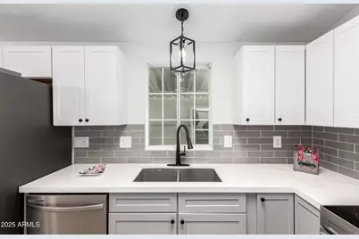 3301 S Goldfield Road #2006, Apache Junction, AZ 85119 - Photo 17