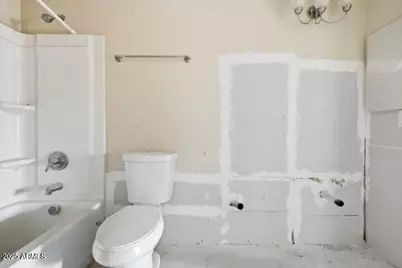 1030 E Odeum Lane, Phoenix, AZ 85040 - Photo 17