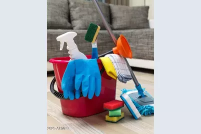 0000 E Xxxxxxx Avenue, Phoenix, AZ 85018 - Photo 1