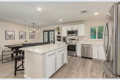 2340 E Heatherbrae Drive, Phoenix, AZ 85016 - Photo 19