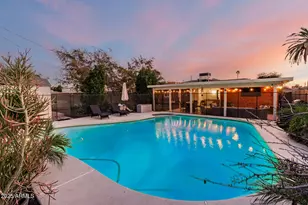 2340 E Heatherbrae Dr, Phoenix, AZ 85016 - Photo 35