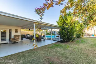 2340 E Heatherbrae Dr, Phoenix, AZ 85016 - Photo 41