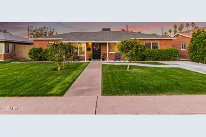 2340 E Heatherbrae Drive, Phoenix, AZ 85016 - Photo 1