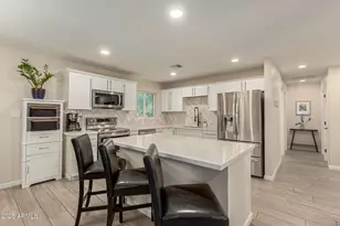 2340 E Heatherbrae Dr, Phoenix, AZ 85016 - Photo 17