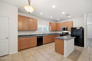 1210 E Beth Dr, Phoenix, AZ 85042 - Photo 21